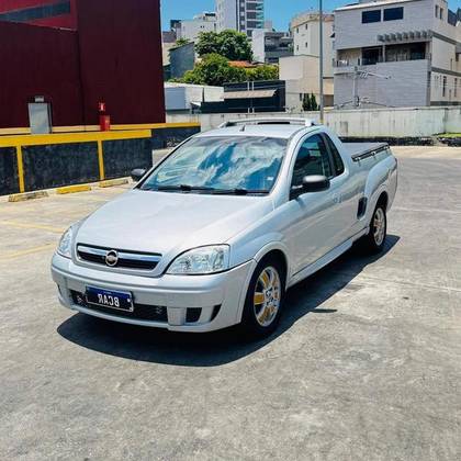 CHEVROLET MONTANA 1.8 SPORT CS 8V FLEX 2P MANUAL CHEVROLET MONTANA 1.8 SPORT CS 8V FLEX 2P MANUAL
